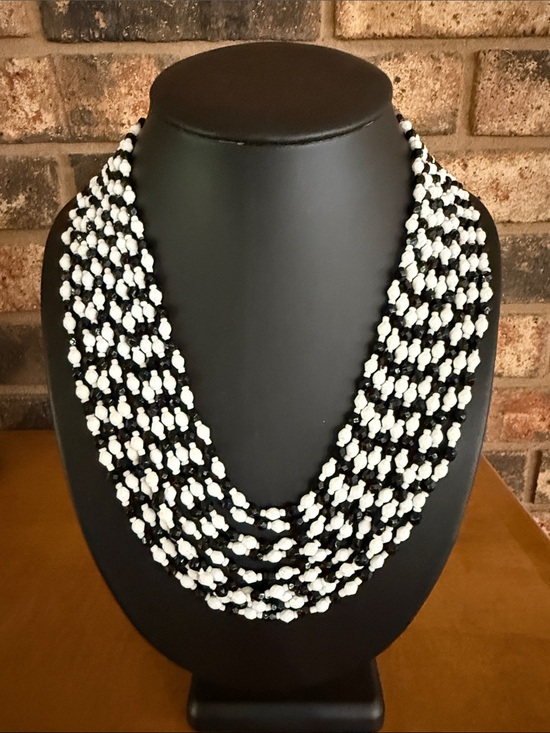 Jewelry - Vintage Black and White beaded 9 strand statement necklace